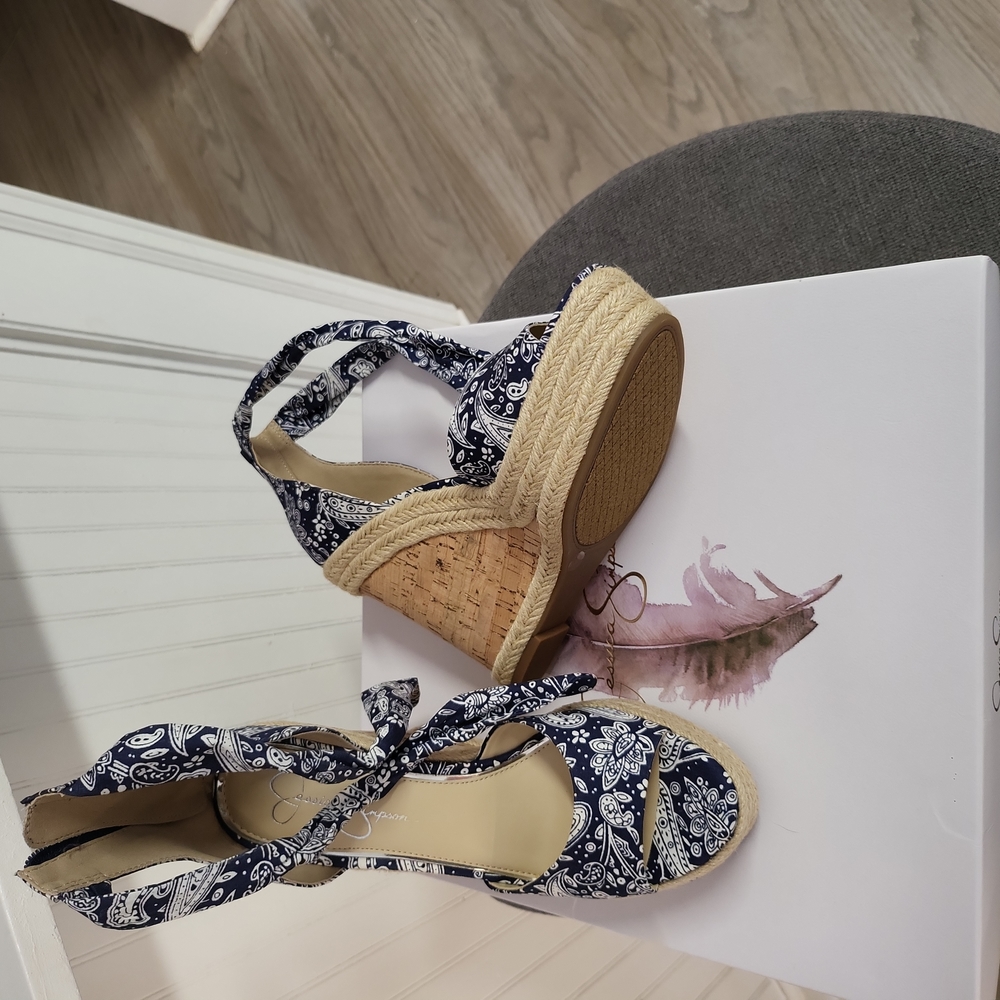 Shoes - Picture 3 of 3